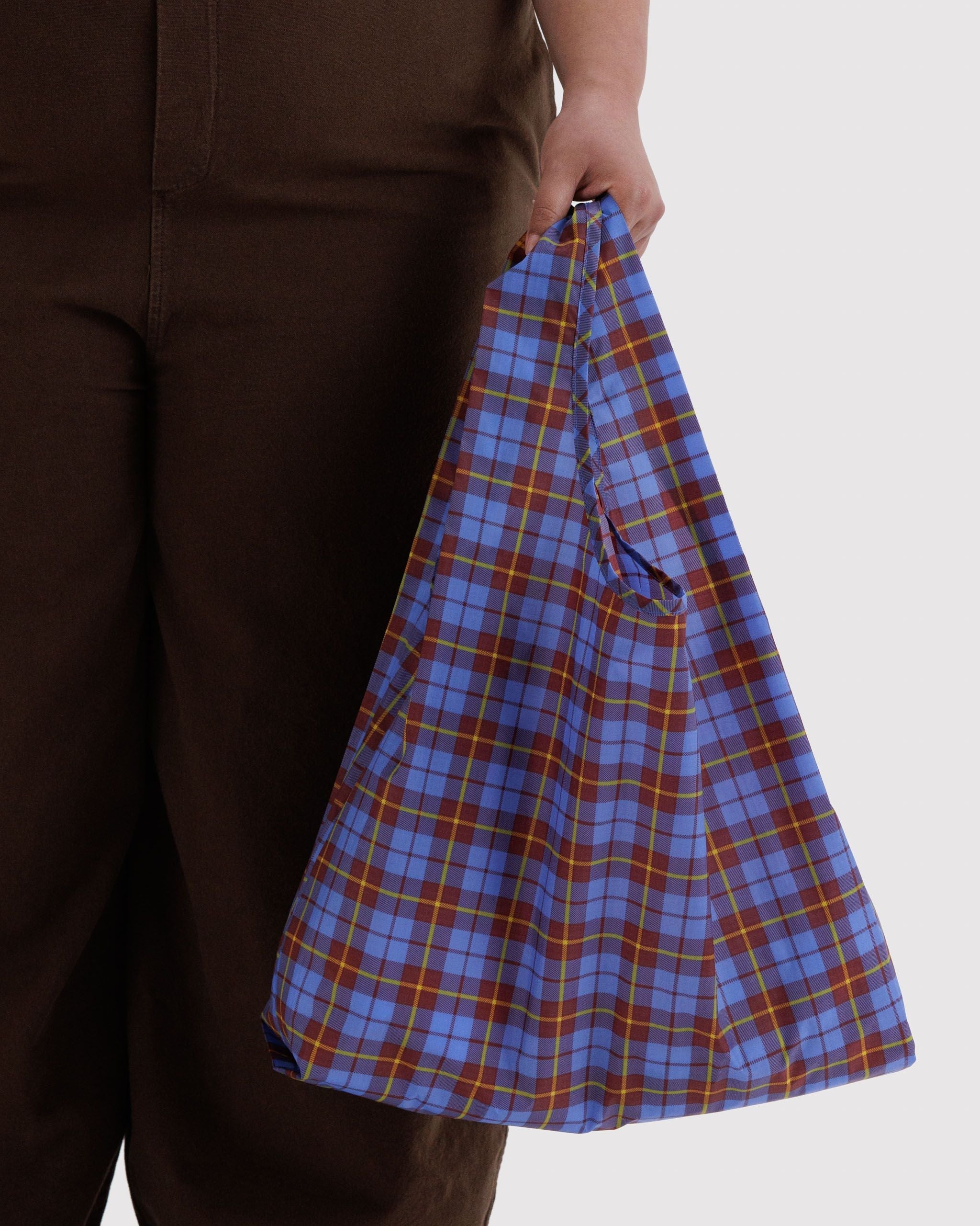 Lightweight Reusable Essential - Standard Baggu in Blue Tartan