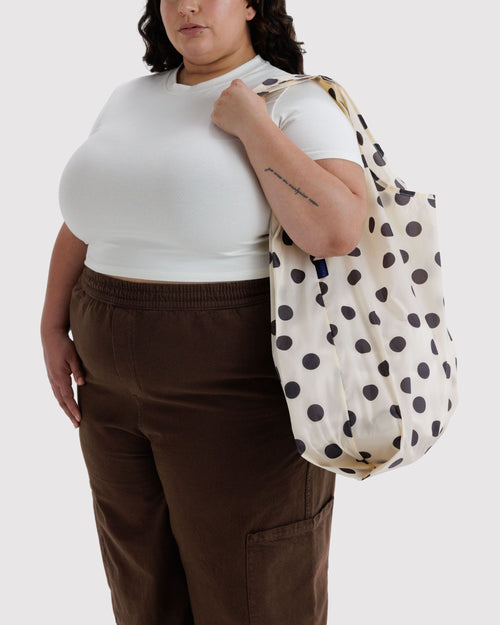 Big Baggu in Cream and Black Polka Dot - Easy Style