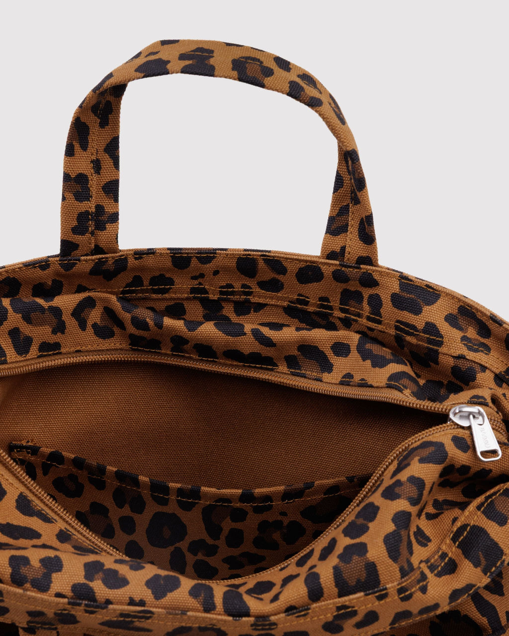 Flexible Daily Tote - Horizontal Zip Duck Bag in Leopard