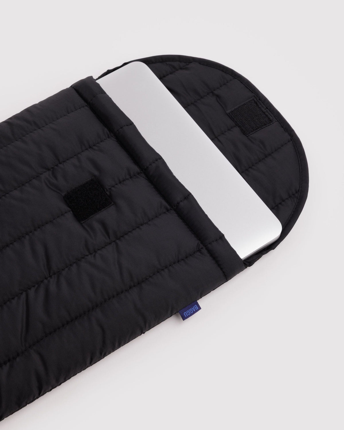 Padded Everyday Protection - Puffy Laptop Sleeve 16 in Black