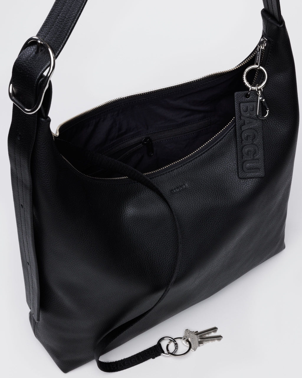 Easy Day to Night Carry - Recycled Leather Shoulder Bag in Black