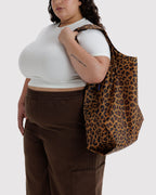 Lightweight Reusable Essential - Big Baggu in Leopard