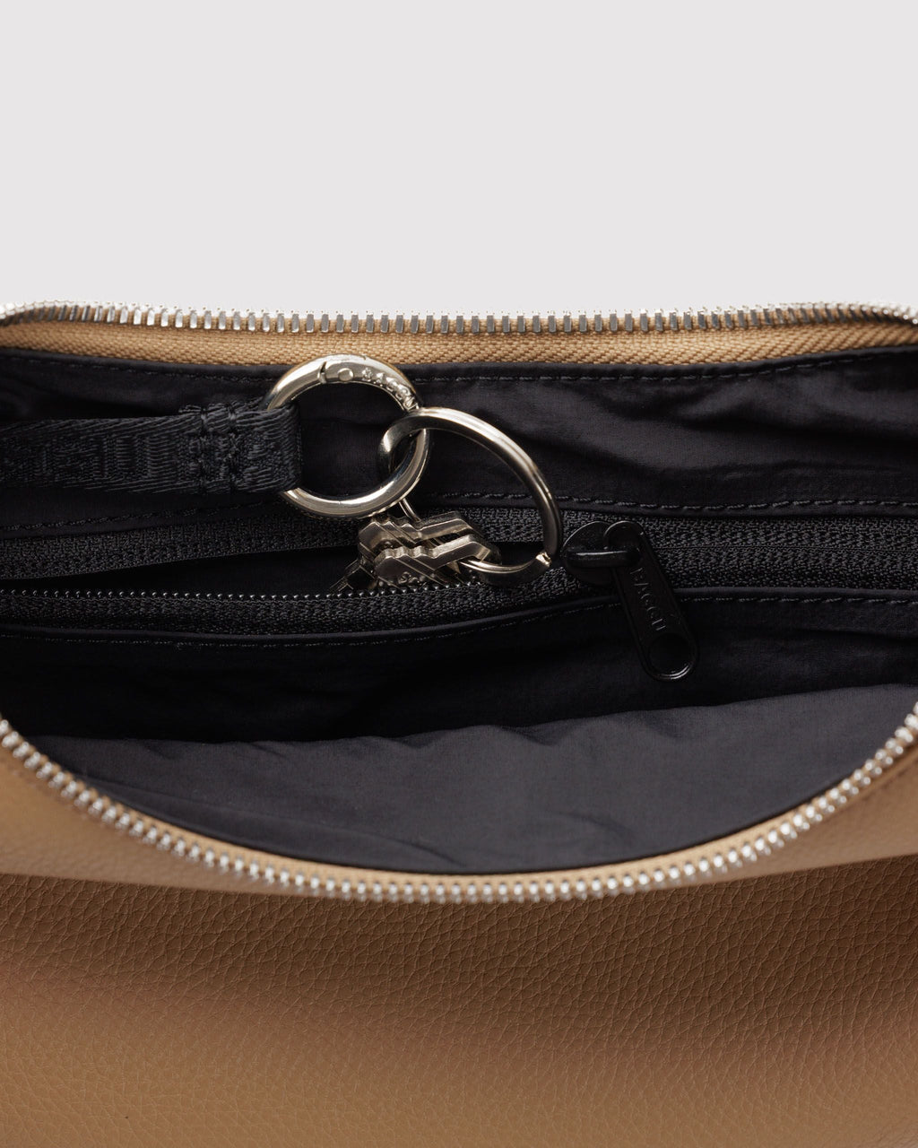 Practical Daily Storage - Small Recycled Leather Flat Crescent in Dune