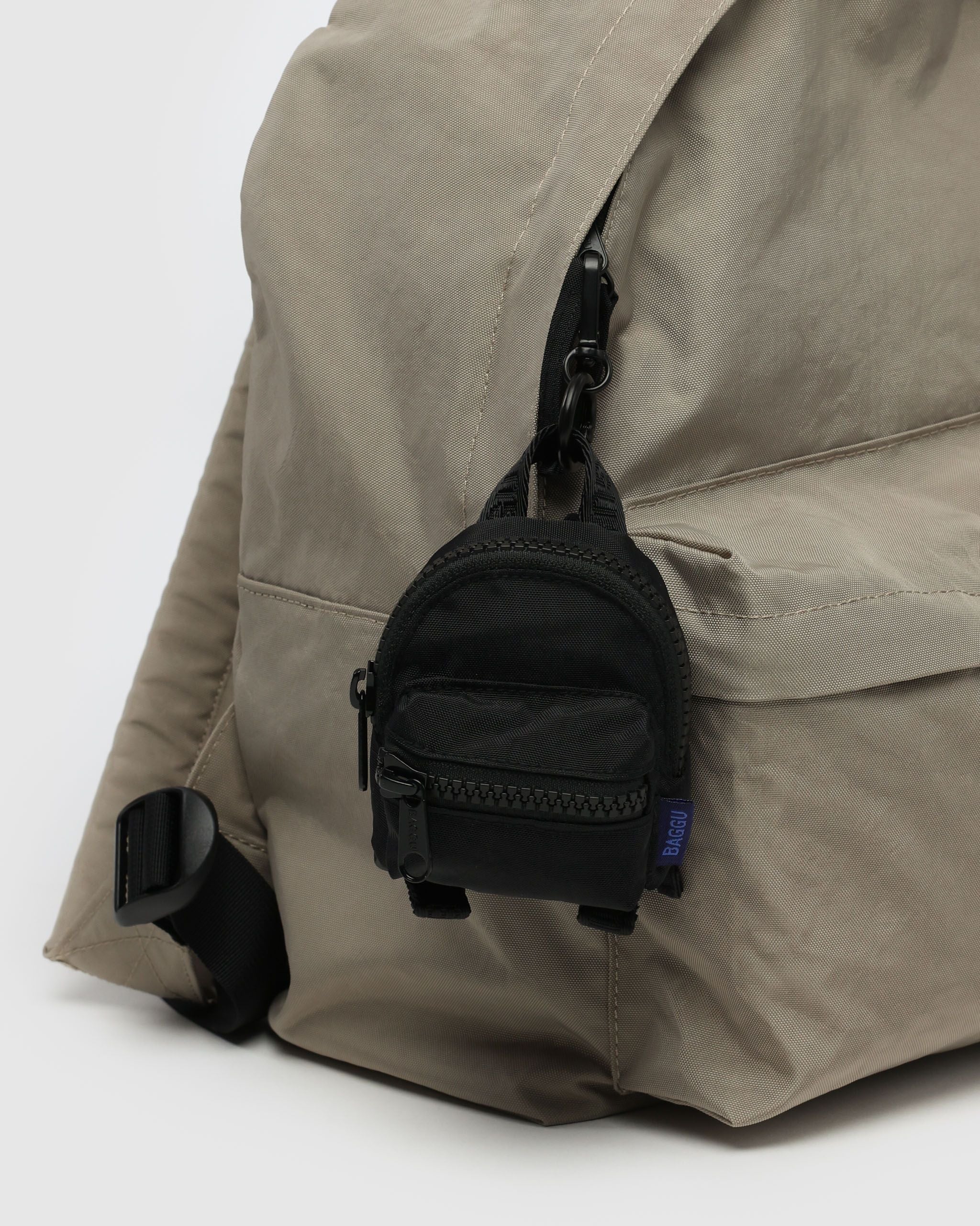 Colorful Everyday Detail - Backpack Charm in Black