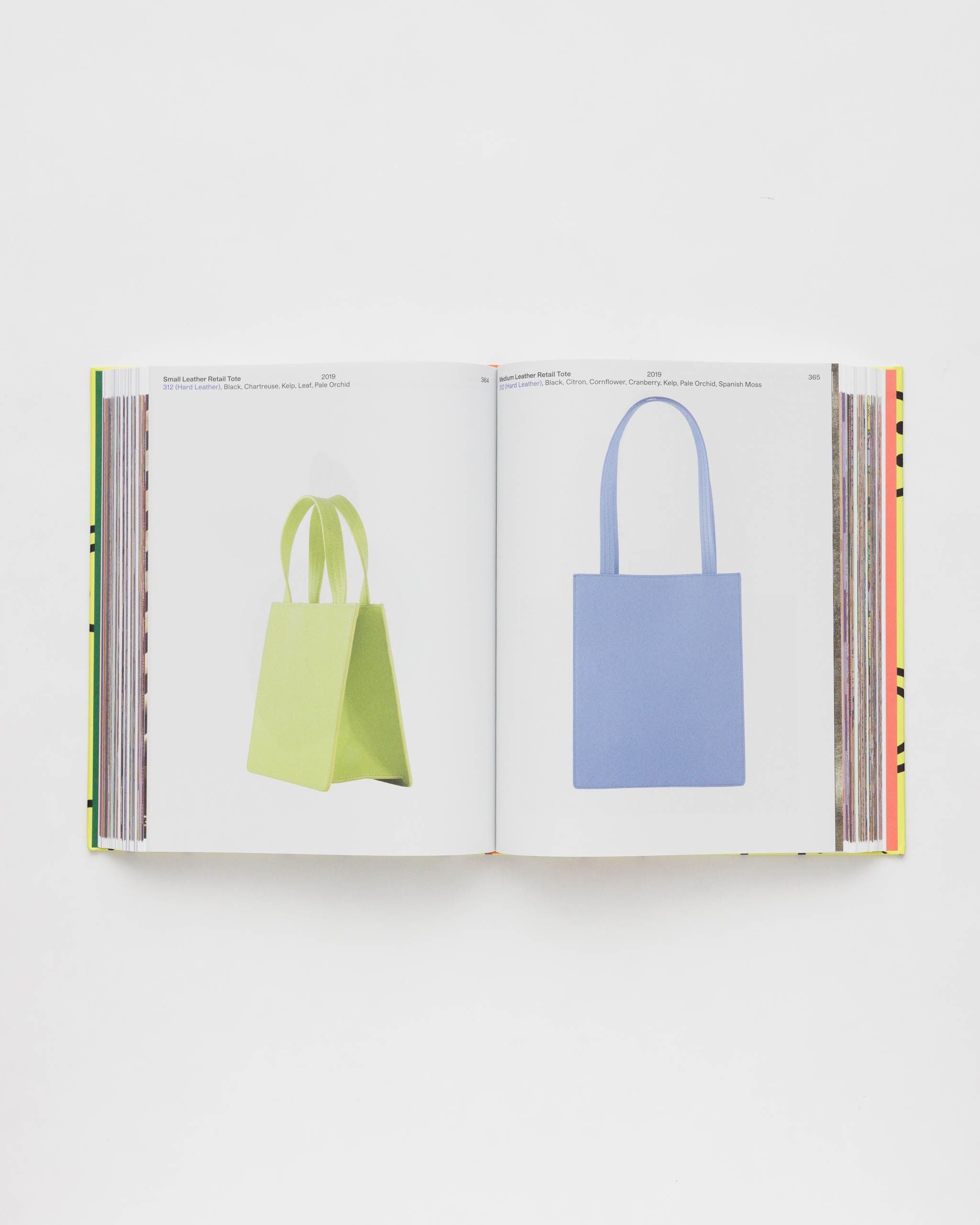 Hold Everything 15 Years of BAGGU in Black Constellation - Easy Style