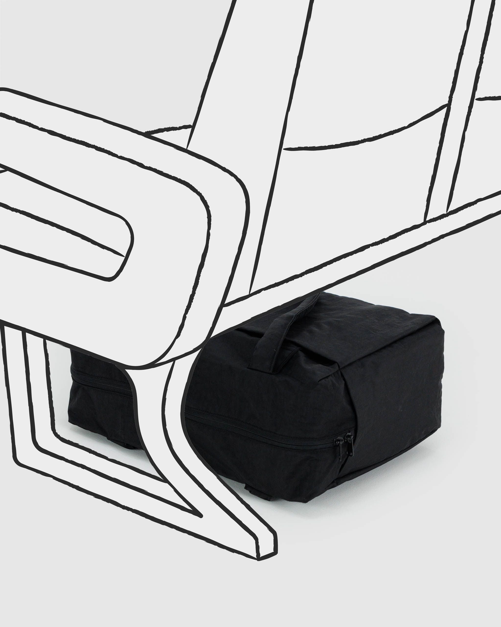 Lightweight Trip Companion - Small Cloud Carry-On in Black