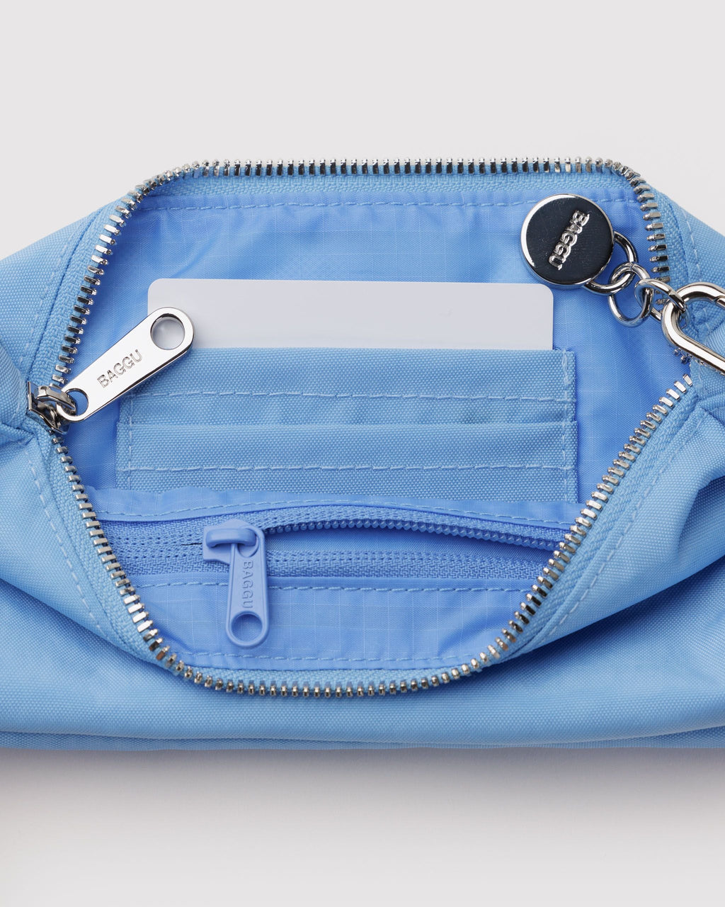 Easy Day to Night Carry - Nylon Pochette - Sale in Piscine