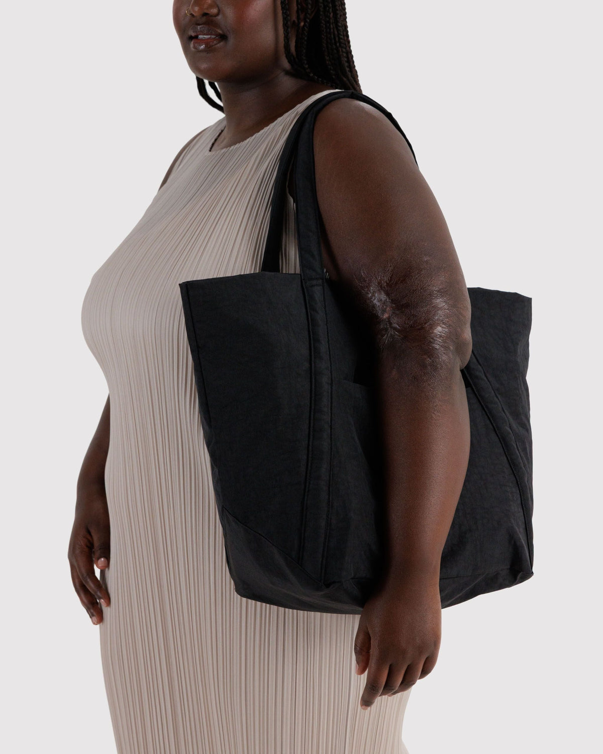 Flexible Daily Tote - Cloud Bag in Black