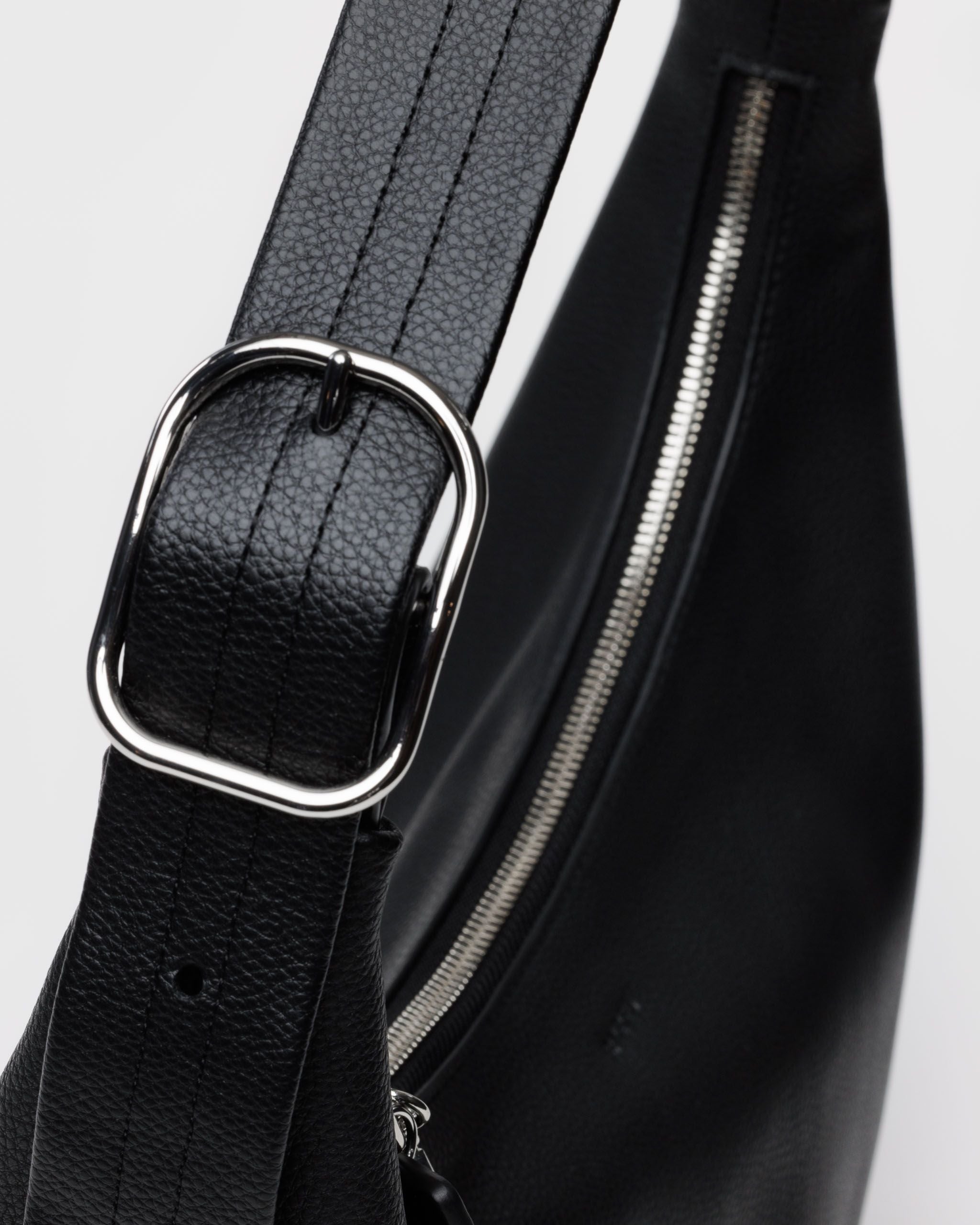 Easy Day to Night Carry - Recycled Leather Shoulder Bag in Black