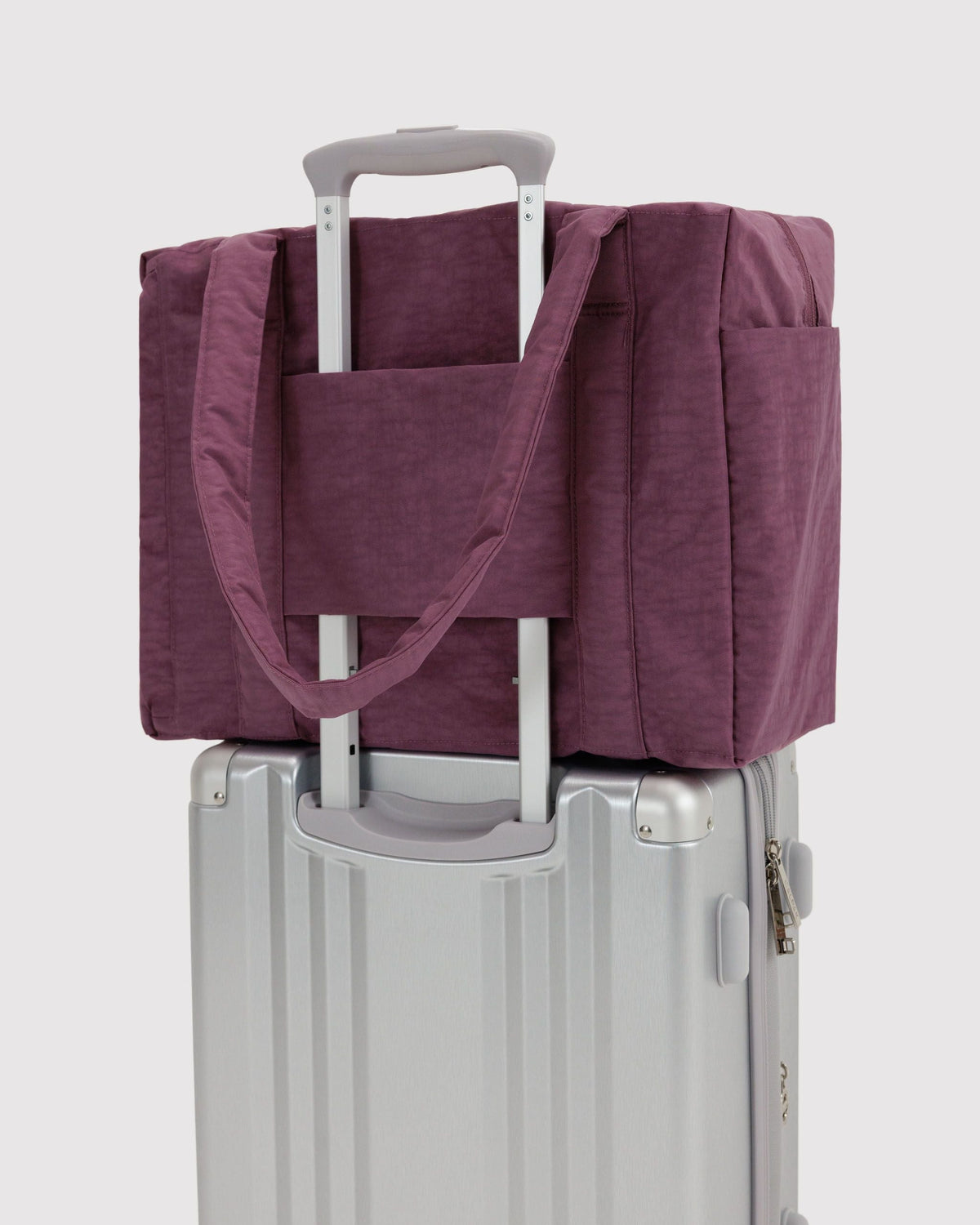 Lightweight Trip Companion - Small Cloud Carry-On in Wild Plum