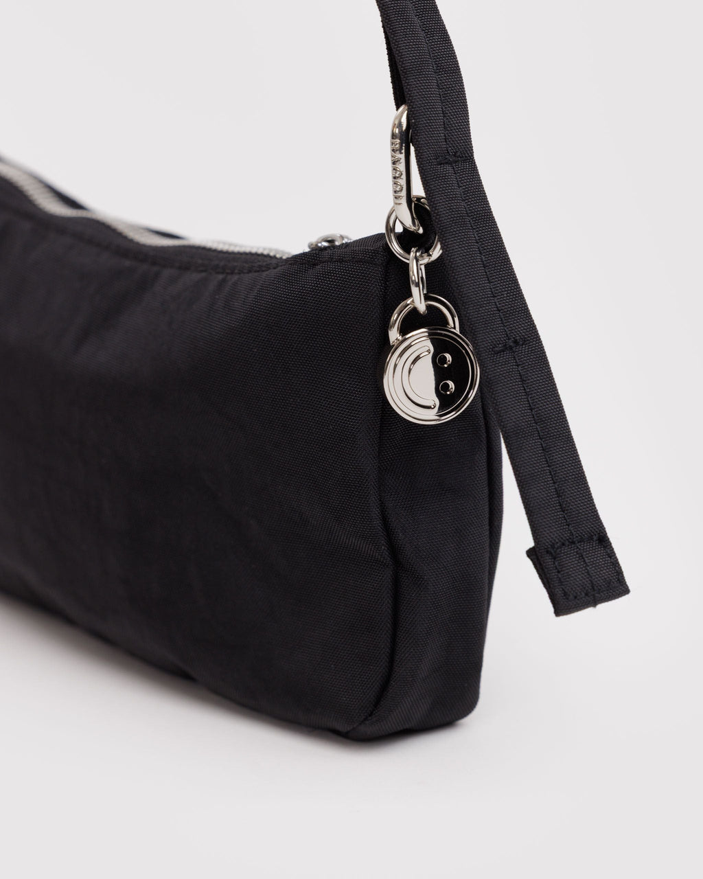 Easy Day to Night Carry - Nylon Pochette in Black