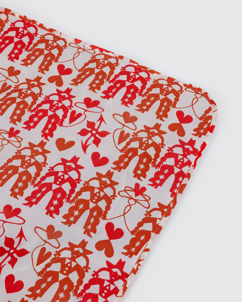 Portable Outdoor Comfort - Puffy Picnic Blanket in Cowgirl
