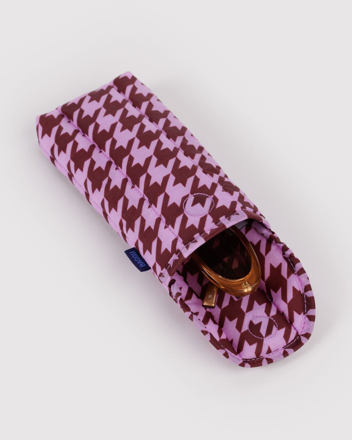 Padded Everyday Protection - Puffy Glasses Sleeve in Pink Houndstooth