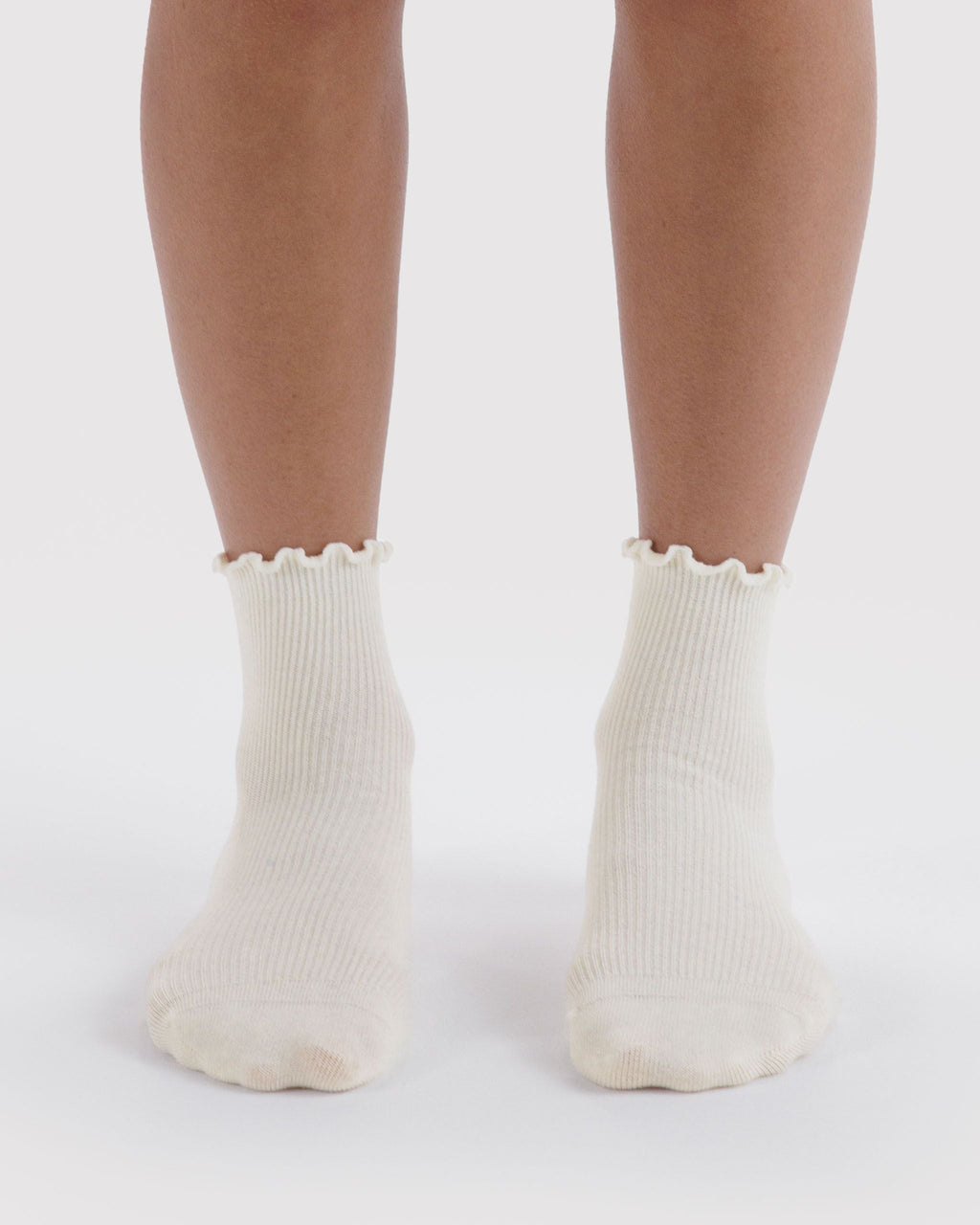 Soft Daily Essential - Lettuce Edge Sock Set of 2 in White