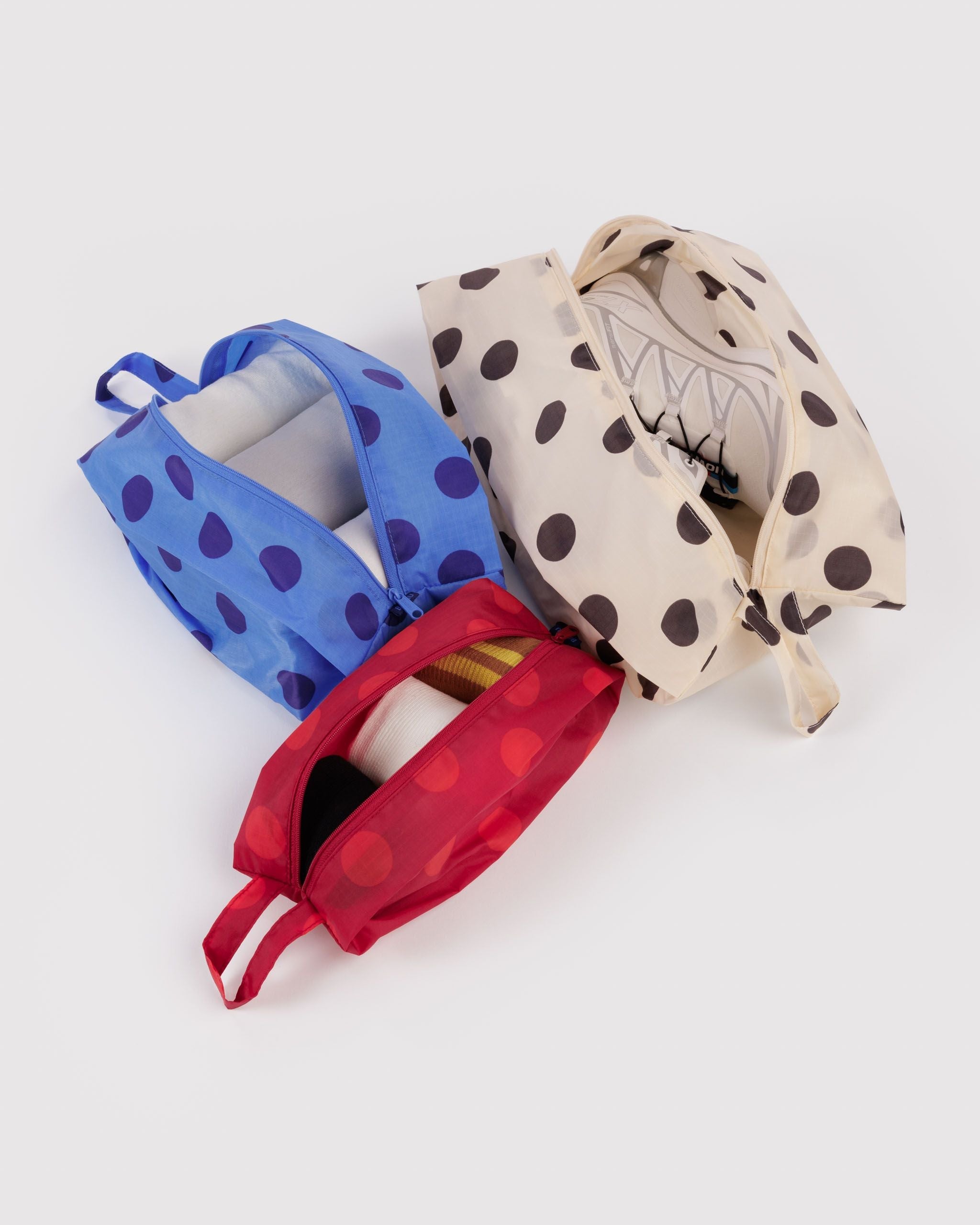 Organized Travel Essential - 3D Zip Set in Polka Dot Mix